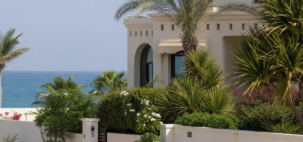 Панорамный Вид На Прибрежную Недвижимость В Muscat И Yiti, Oman