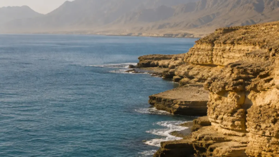 Muscat Cliff Residence Overlooking The Sea And Mountains